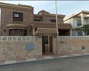 Exterior view of House or chalet for sale in Roquetas de Mar  with Air Conditioner, Terrace and Balcony