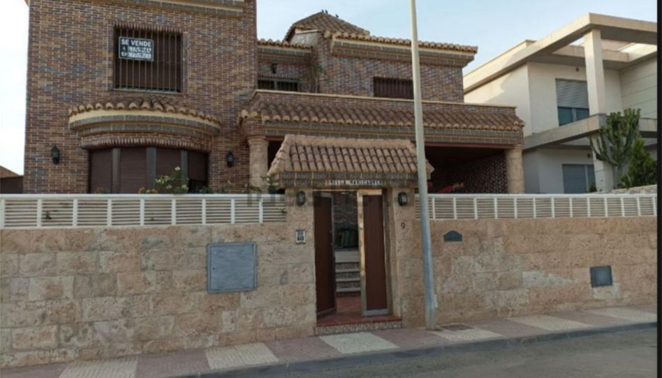 Casa o chalet en venta en Calle Italia, 22, Las Salinas, Roquetas de Mar - imagen 1 Foto 1 de Casa o chalet en venta en Calle Italia, 22, Las Salinas, Roquetas de Mar