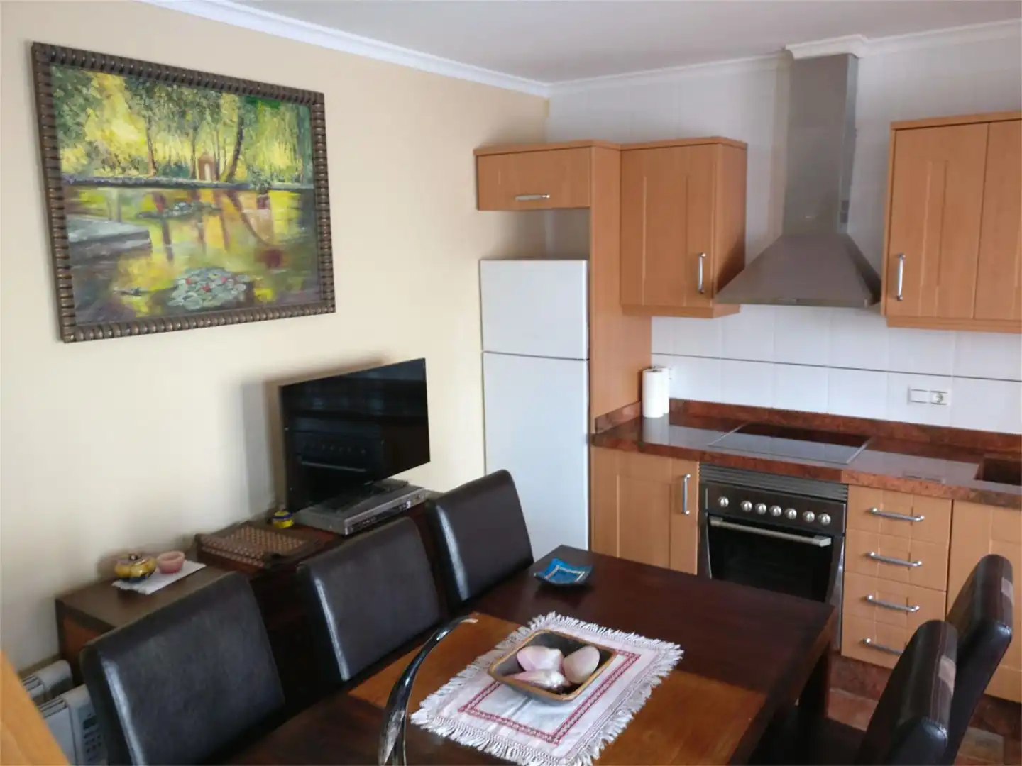 Casa adosada en venta en Calle el Rey, 2, Venta del Moro Cocina de Casa adosada en venta en Venta del Moro con Balcón