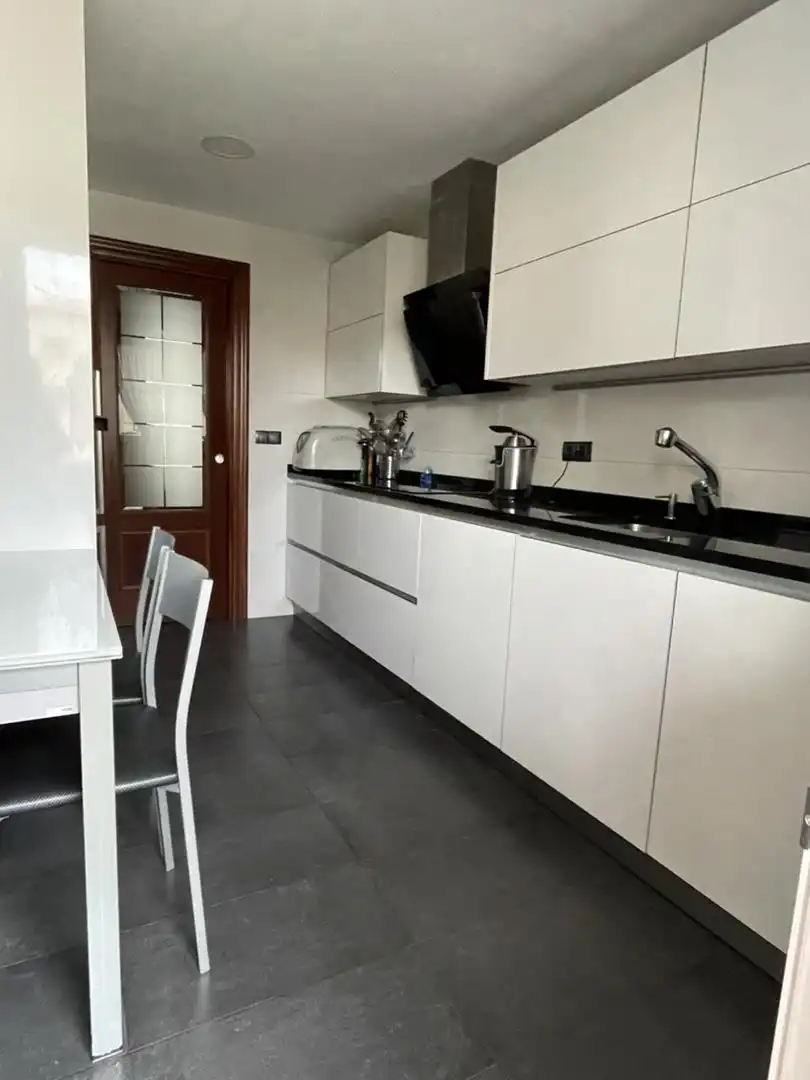 Piso en venta en Barrio Marutze, Urduliz Cocina de Piso en venta en Urduliz con Balcón