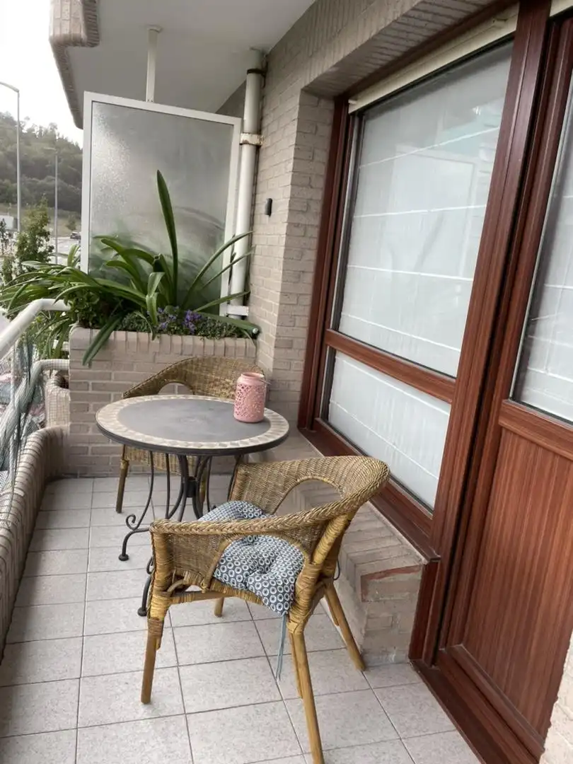 Piso en venta en Barrio Marutze, Urduliz Terraza de Piso en venta en Urduliz con Balcón