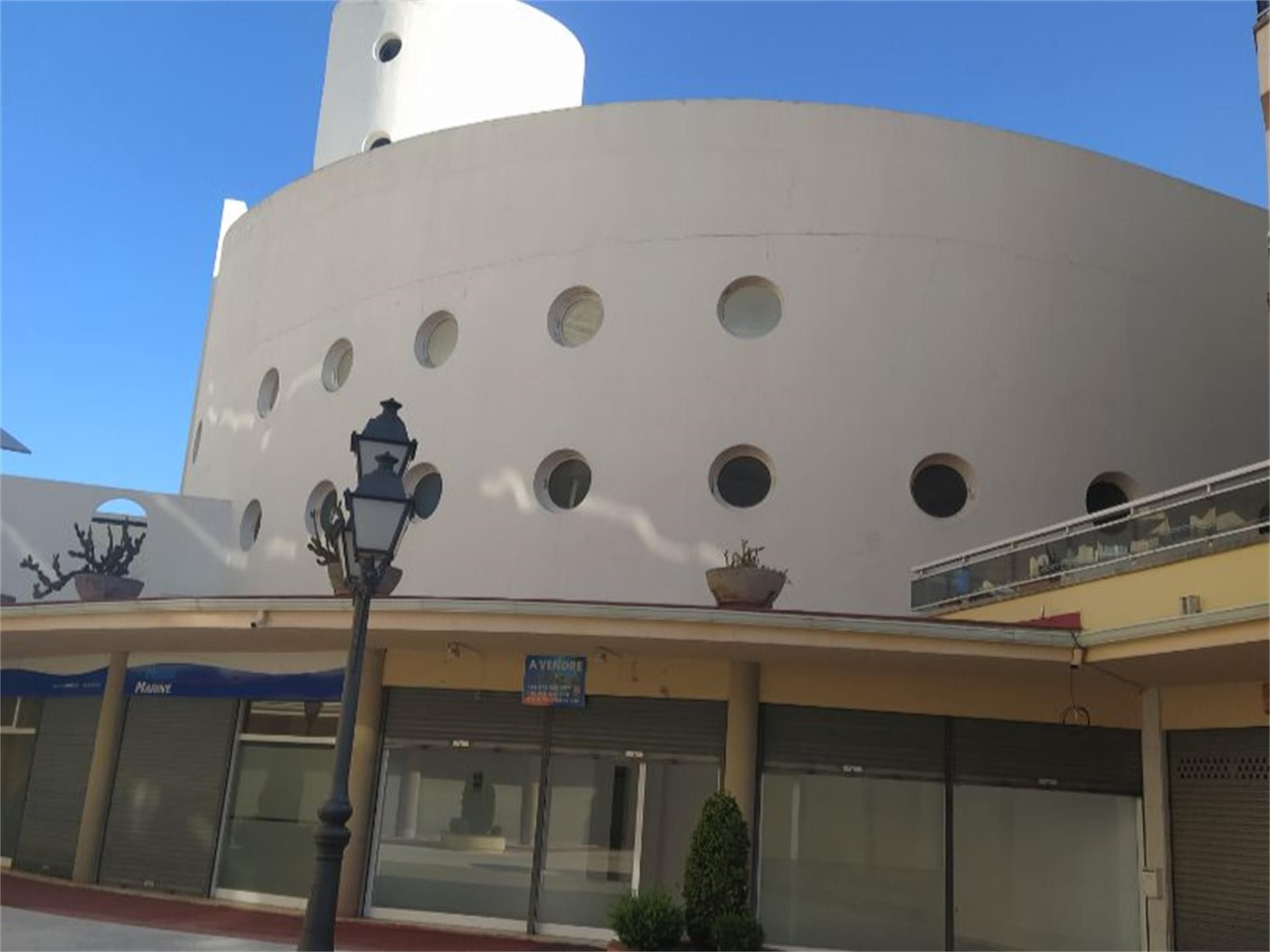 Vista exterior de Local de alquiler en Empuriabrava con Aire acondicionado y Parquet