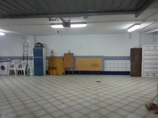 Garaje en Venta en Calle Mayor en Torremanzanas / La Torre de les Maçanes