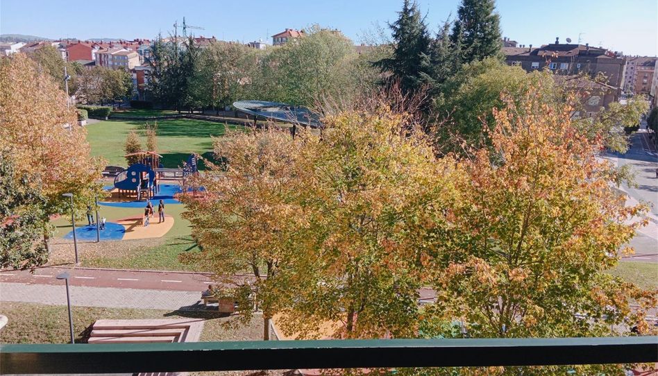 Piso en venta en Avenida José Tartiere, Lugones, Siero - imagen 1 Foto 1 de Piso en venta en Avenida José Tartiere, Lugones, Siero