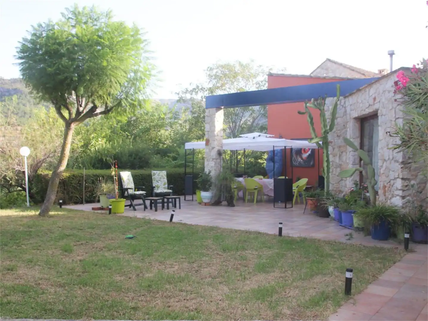 Jardí de Finca rústica en venda en Llocnou de Sant Jeroni amb Jardí privat, Terrassa i Piscina