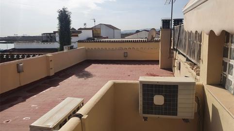 Casa adosada en venda a Avenida de Andalucía, Los Barrios, Cádiz - imatge 4 Foto 4 de Casa adosada en venda a Avenida de Andalucía, Los Barrios, Cádiz