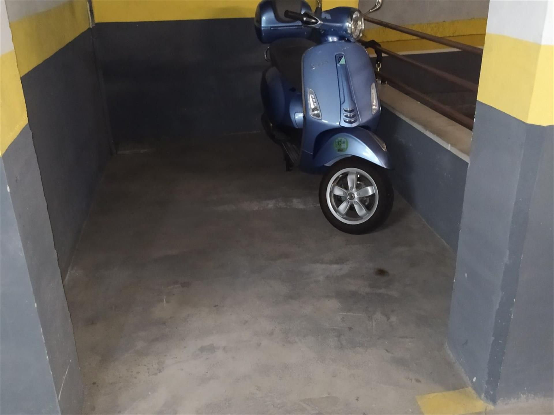 Parking of Garage for sale in  Madrid Capital