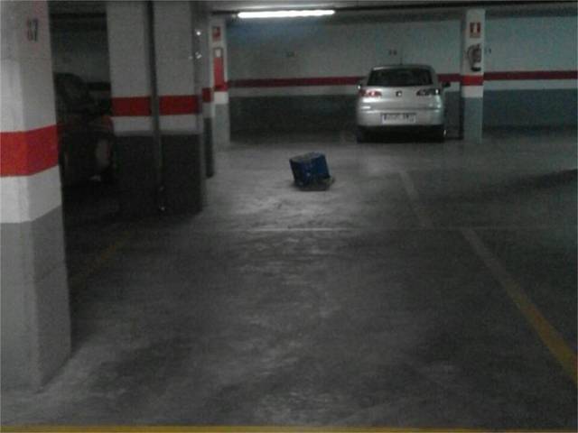 Garaje en Venta en Calle del Valle de la Ballestera en Barrio de Campanar