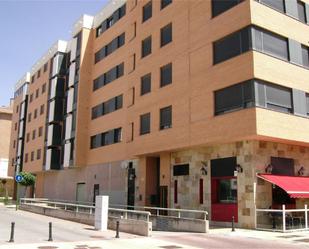 Garatge de lloguer a Calle Lovaina, Universidad - Las Huelgas