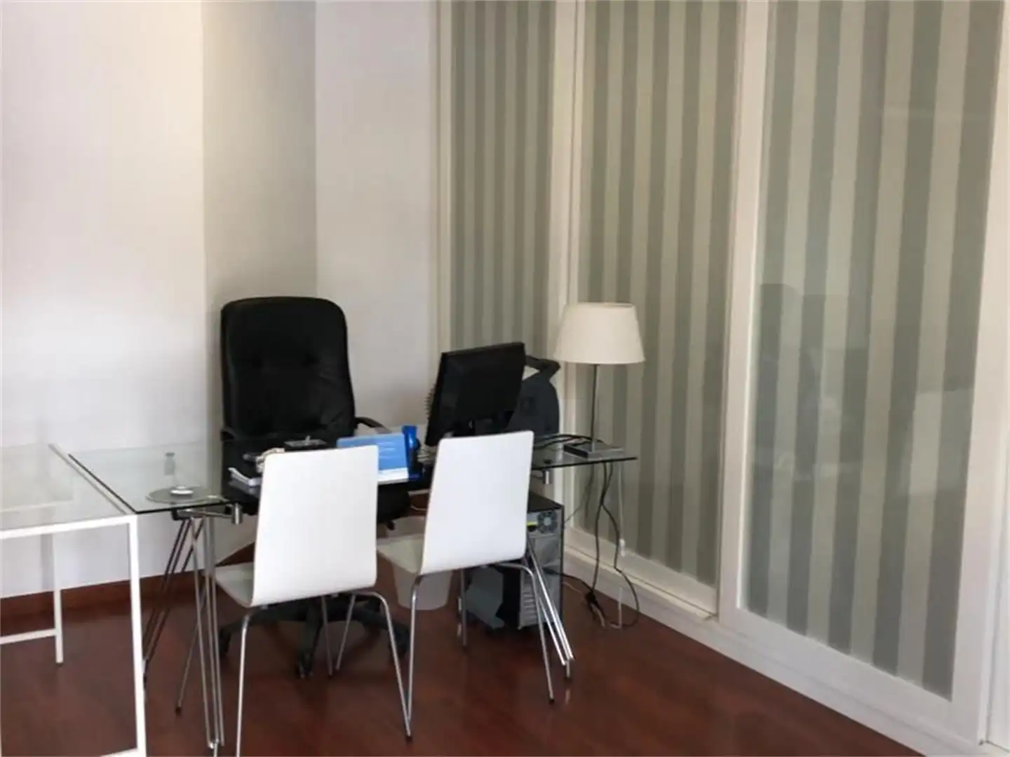 Commercial properties for sale in Calle Pozo del Olivar, Divina Pastora - La Yeguada Commercial properties for sale in Jerez de la Frontera with Air Conditioner, Heating and Parquet flooring