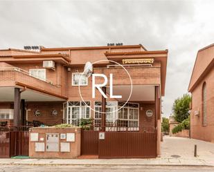 Exterior view of House or chalet for sale in Villalbilla  with Air Conditioner, Terrace and Swimming Pool