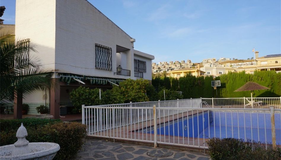 Casa o chalet en venta en Calle Carril de Santo Domingo, Huétor Vega, Granada - imagen 1 Foto 1 de Casa o chalet en venta en Calle Carril de Santo Domingo, Huétor Vega, Granada