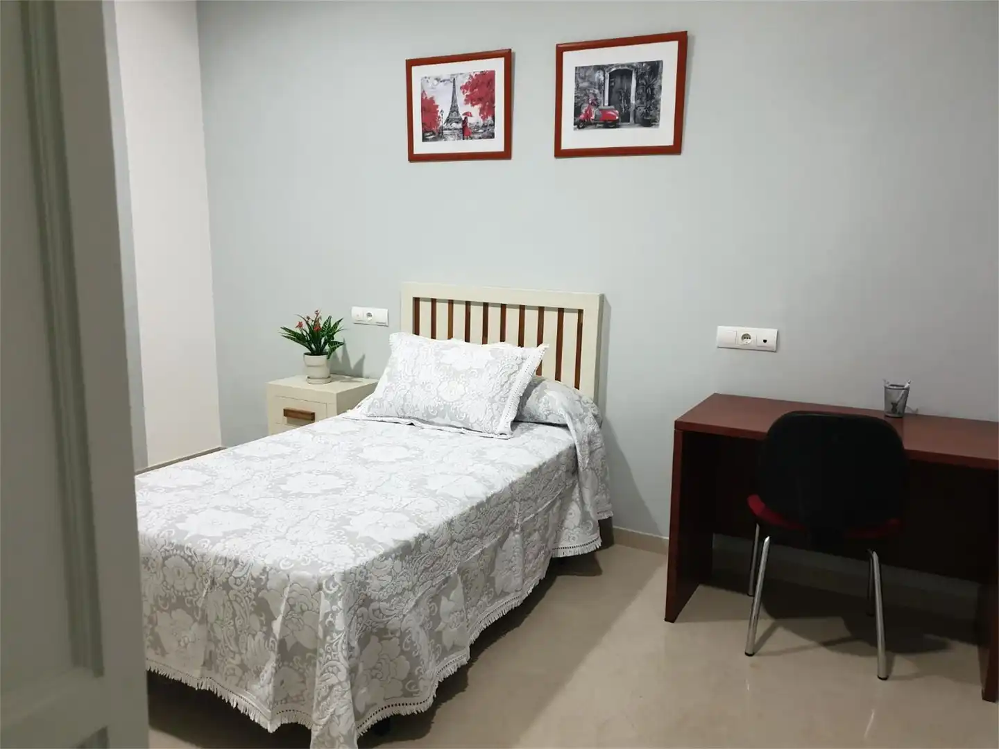 Habitación en Calle Doctor Manuel E. Patarroyo, 21, Osuna Habitación de Planta baja para compartir en Osuna con Aire acondicionado, Calefacción y Amueblado