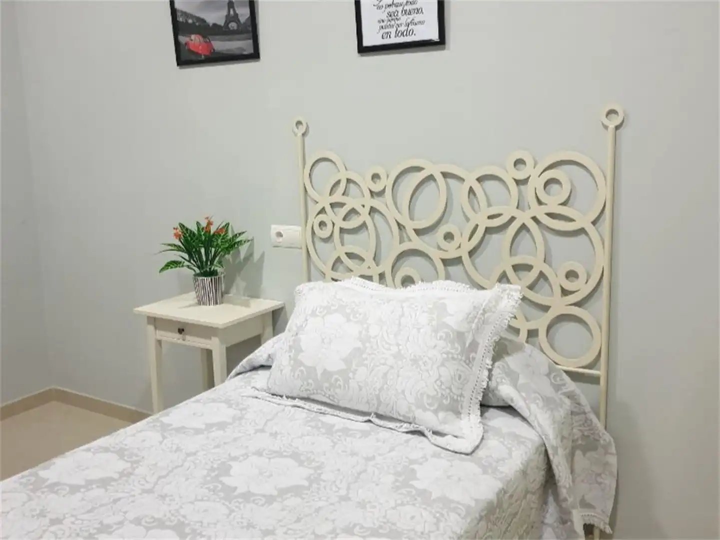Habitación en Calle Doctor Manuel E. Patarroyo, 21, Osuna Habitación de Planta baja para compartir en Osuna con Aire acondicionado, Calefacción y Amueblado