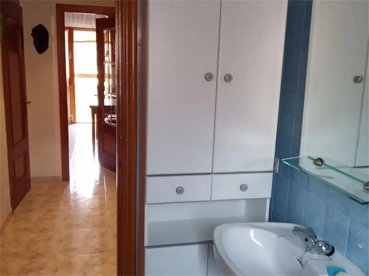 Piso en venta en Calle las Huertas, Saldaña Baño de Piso en venta en Saldaña con Calefacción, Parquet y Terraza
