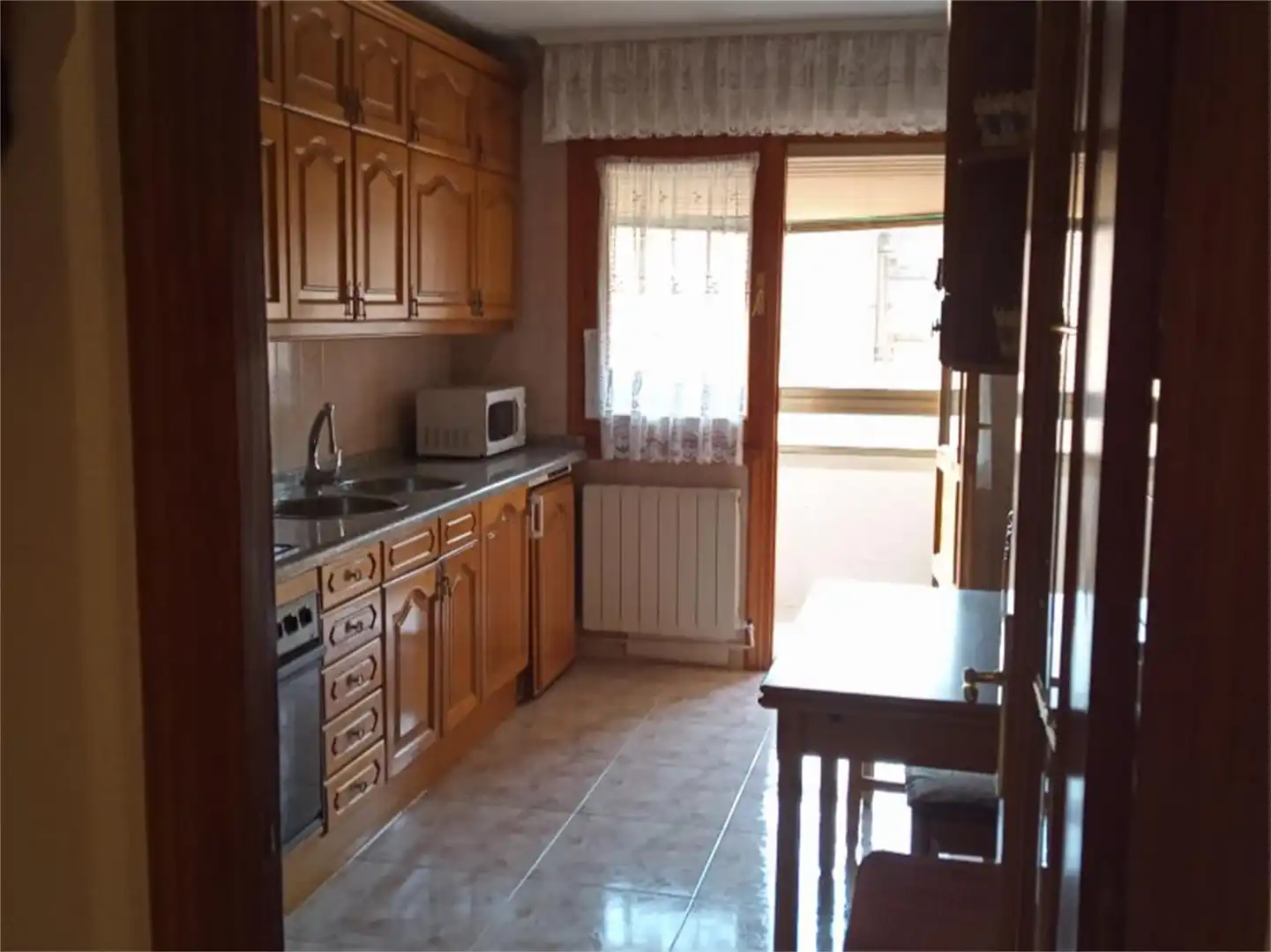 Piso en venta en Calle las Huertas, Saldaña Cocina de Piso en venta en Saldaña con Calefacción, Parquet y Terraza