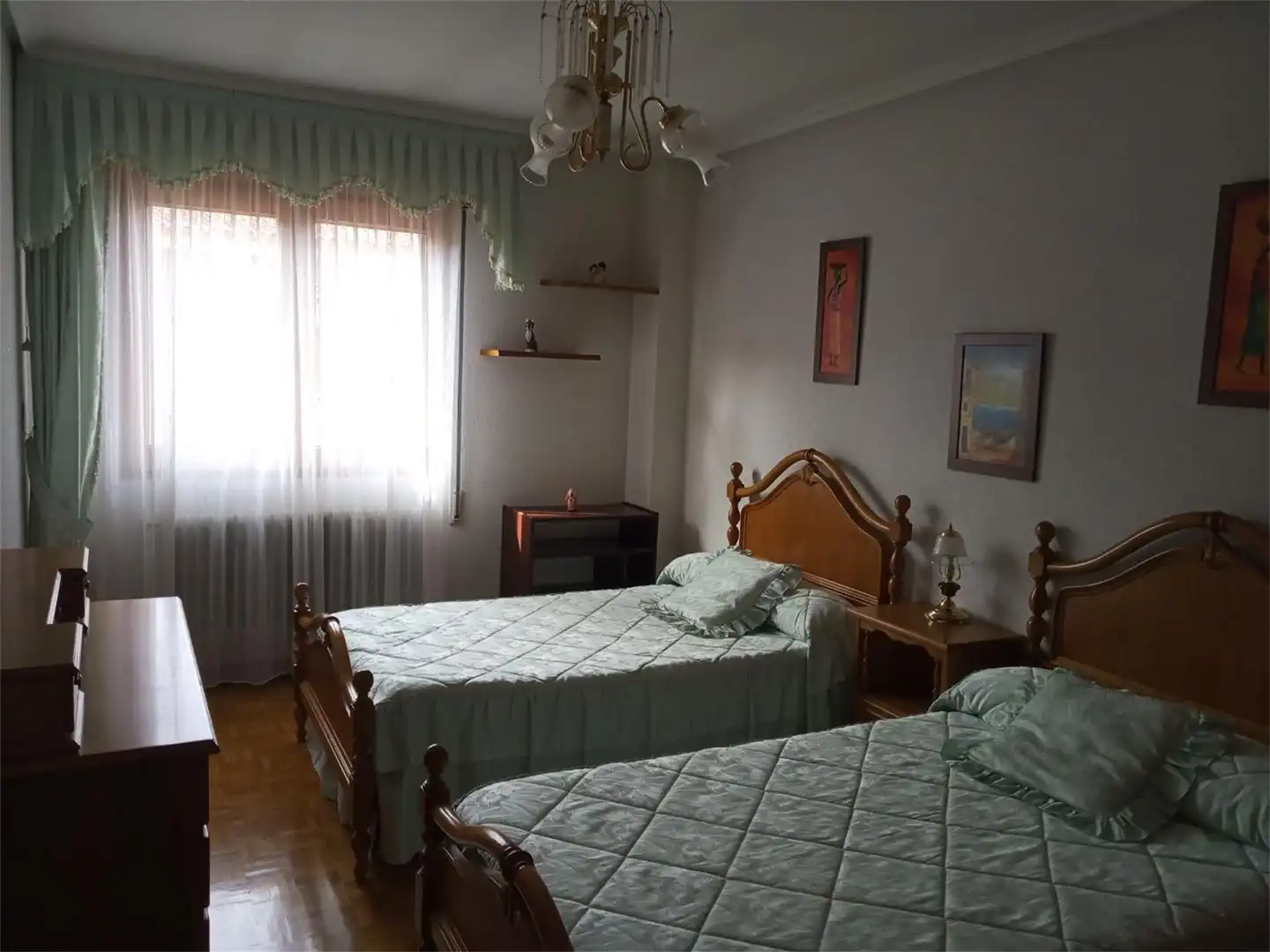 Piso en venta en Calle las Huertas, Saldaña Habitación de Piso en venta en Saldaña con Calefacción, Parquet y Terraza