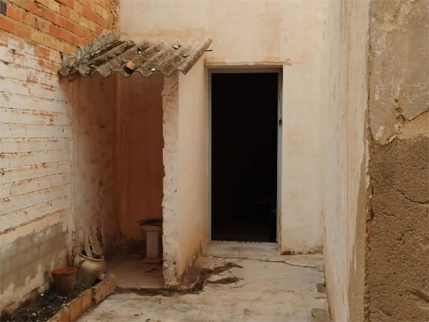 Local en venta en Casas-Ibáñez