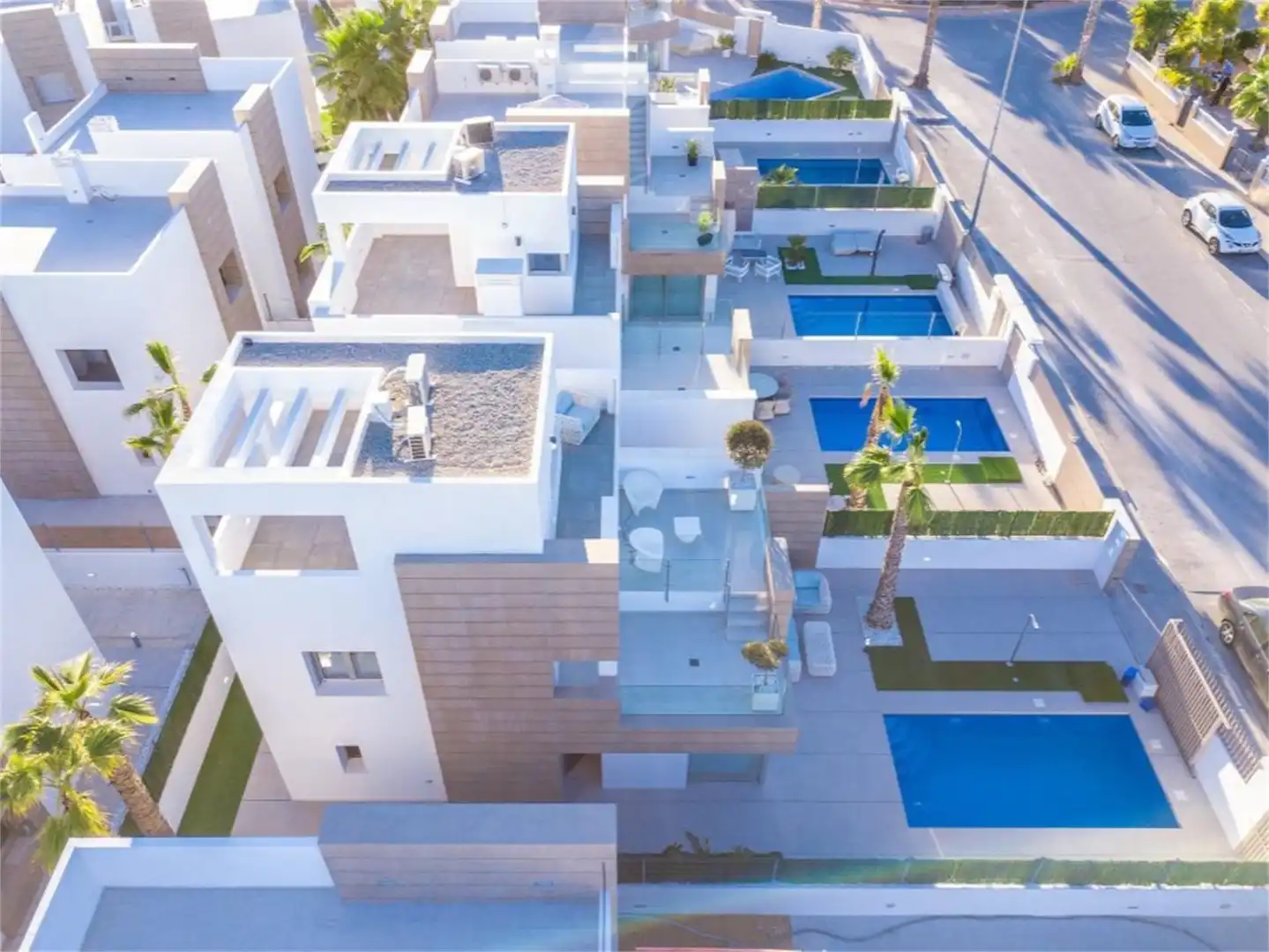 Casa o chalet en venta en Calle Malvarrosa, 35, El Raso Vista exterior de Casa o chalet en venta en Guardamar del Segura con Aire acondicionado, Terraza y Piscina