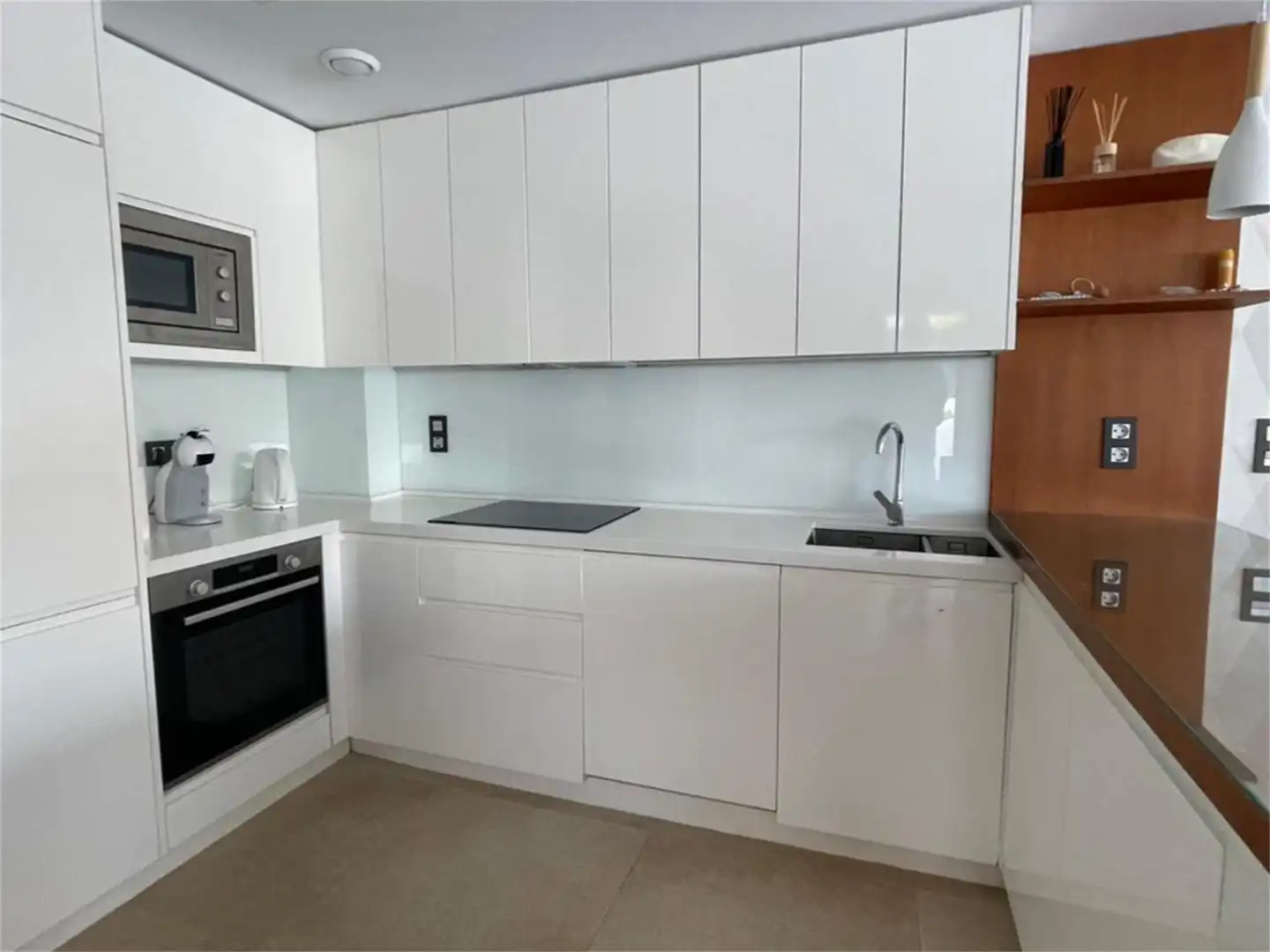 Casa o chalet en venta en Calle Malvarrosa, 35, El Raso Cocina de Casa o chalet en venta en Guardamar del Segura con Aire acondicionado, Terraza y Piscina