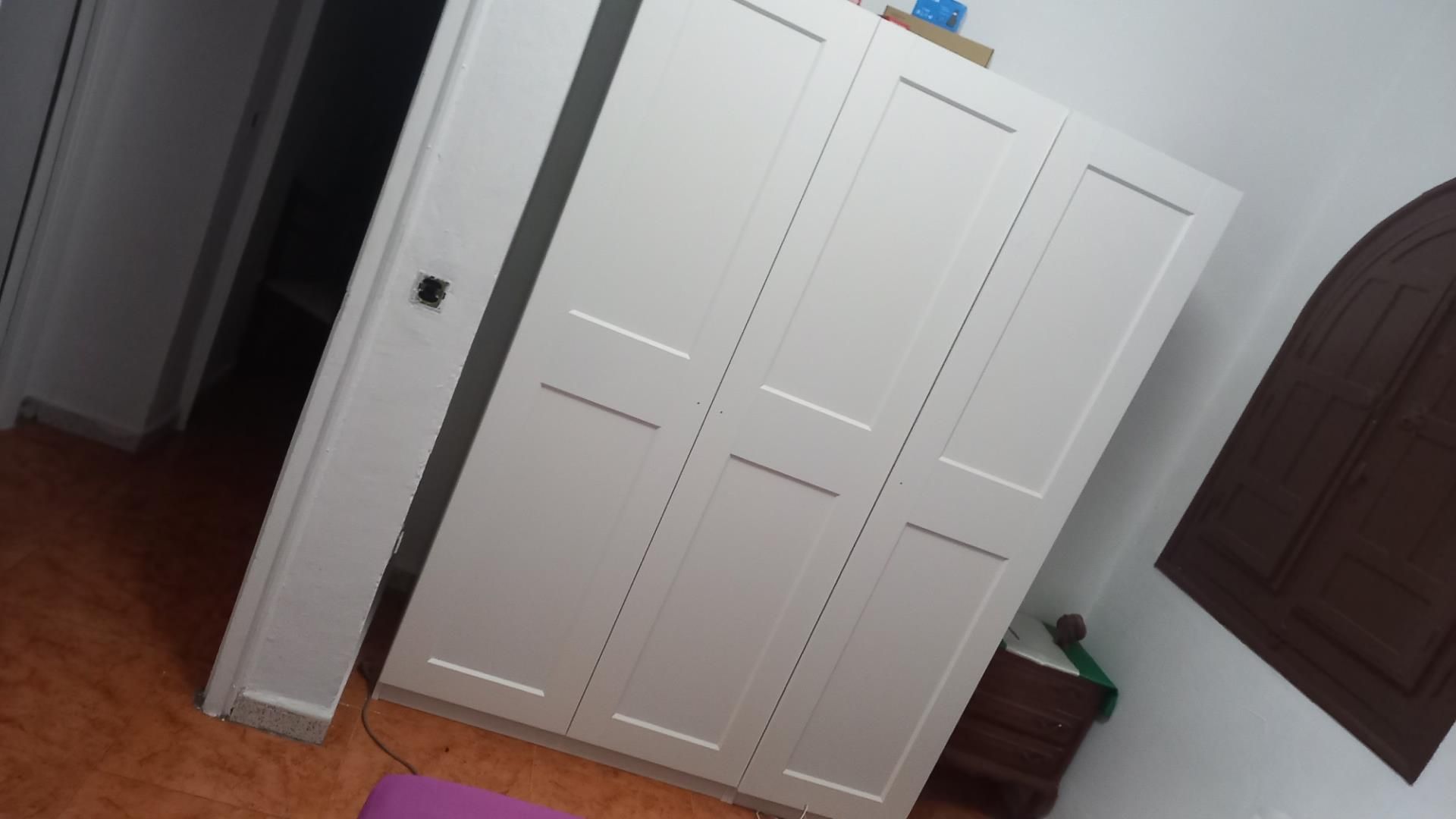 Bedroom of Apartment to share in  Sevilla Capital  with Terrace, Furnished and Oven