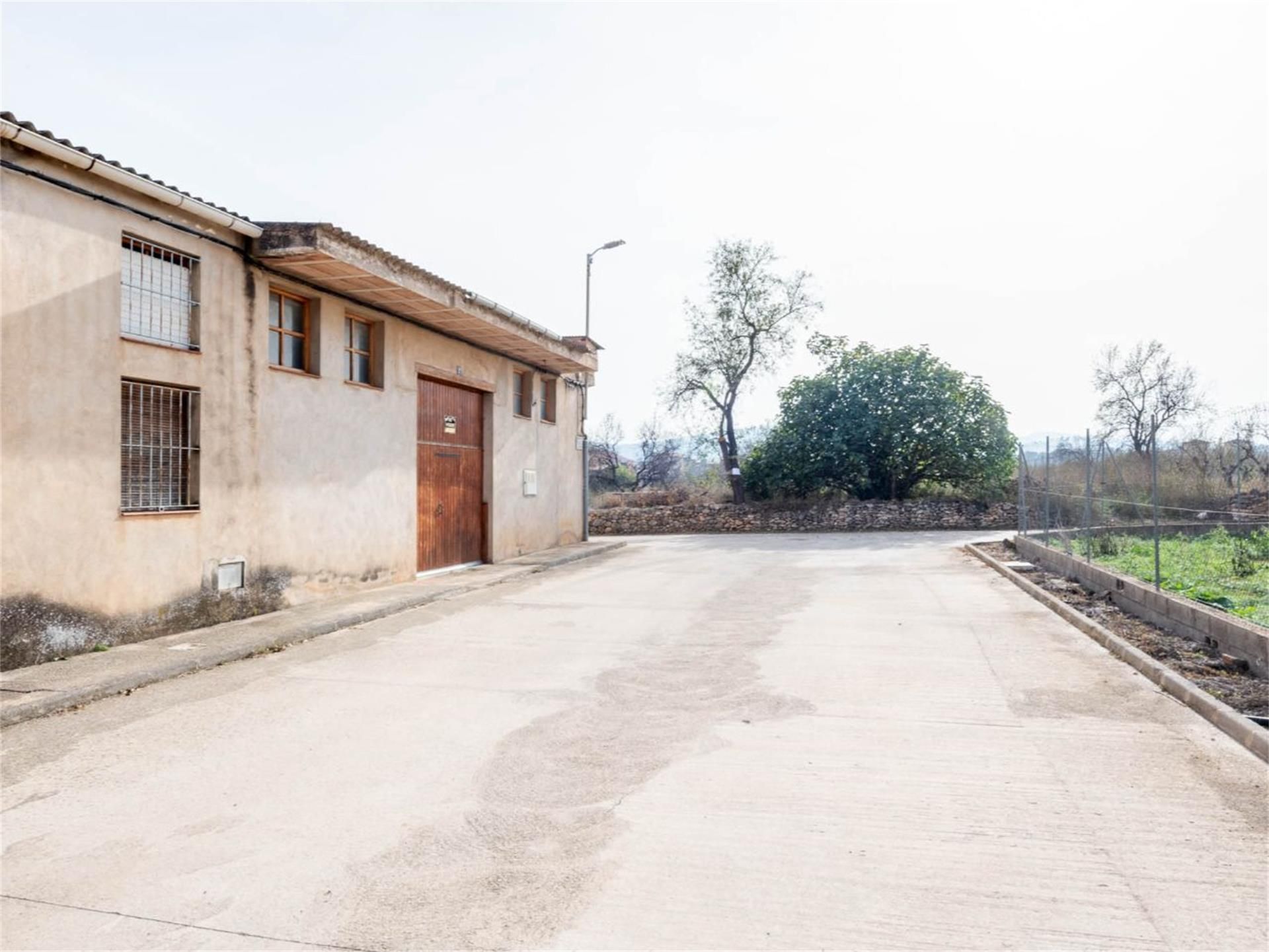 Exterior view of Premises for sale in Atzeneta del Maestrat