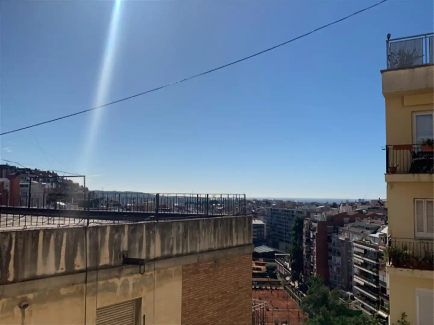 Habitació a Carrer de Sant Elies, Sant Gervasi- Galvany Vista exterior de Pis per a compartir en Barcelona amb Aire condicionat, Calefacció i Moblat