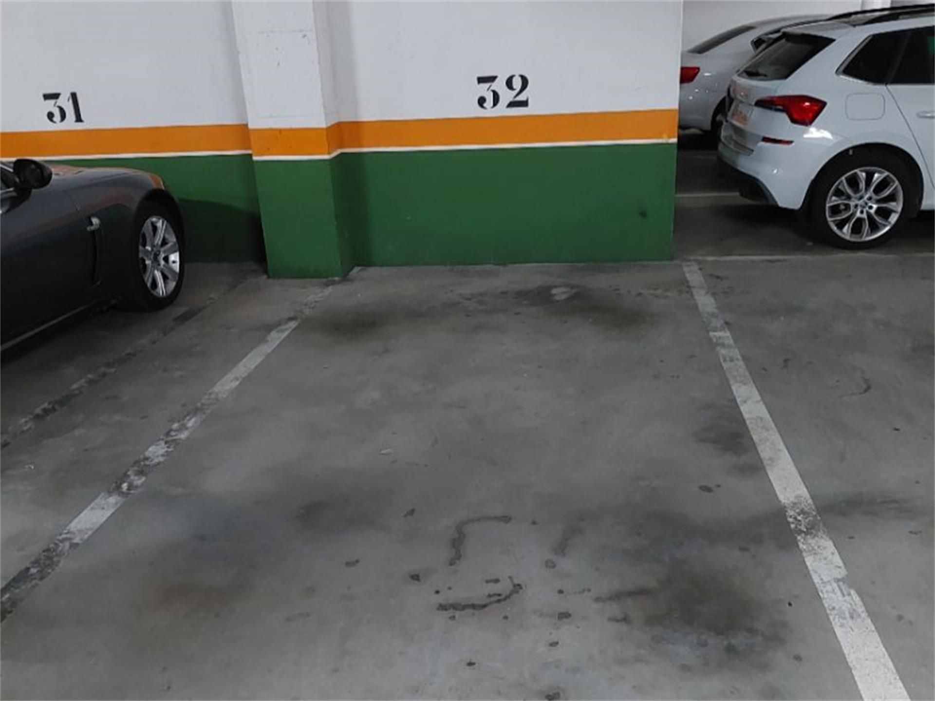 Parking of Garage for sale in Lugo Capital