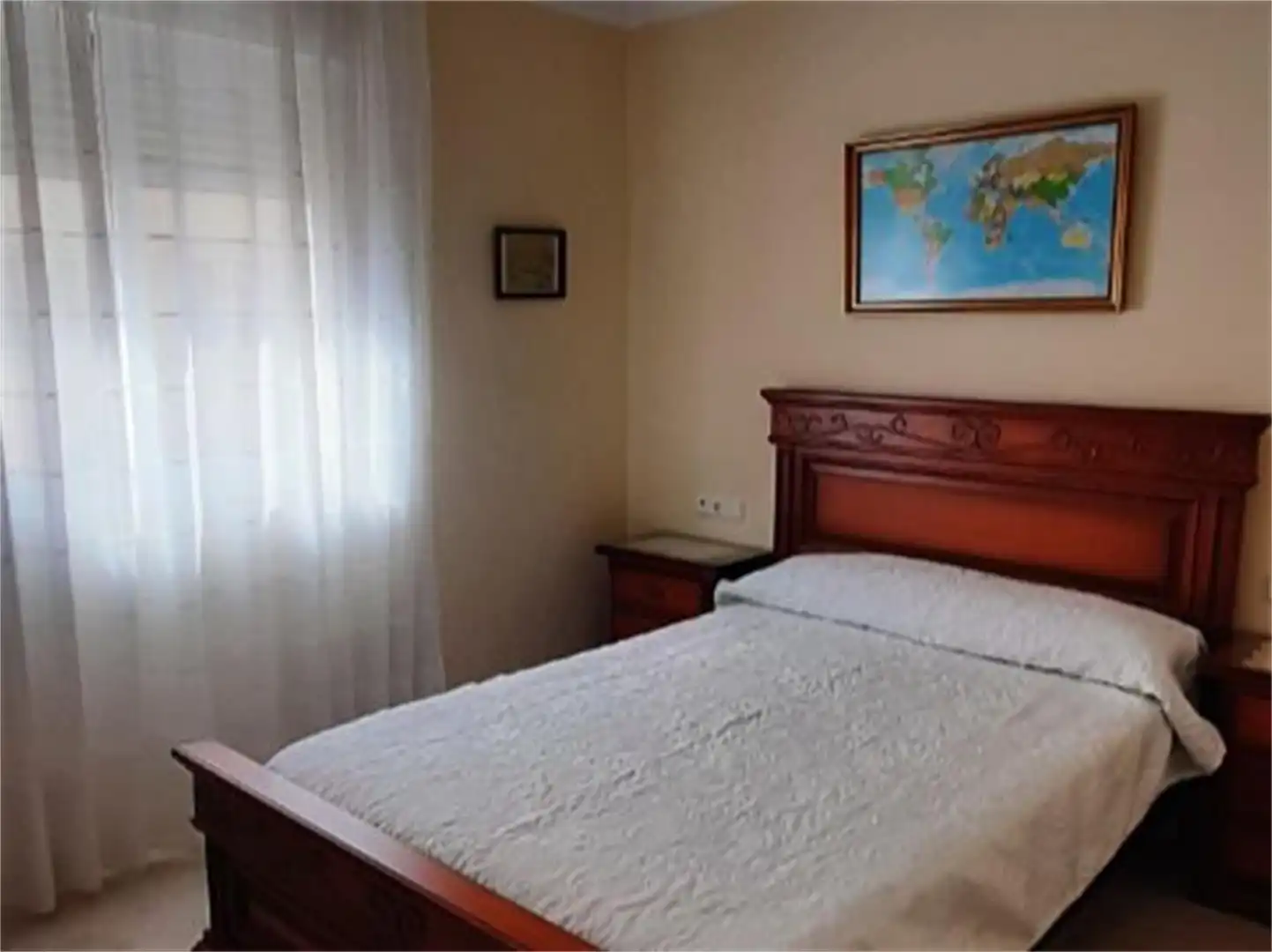 Piso en venta en Avenida España, Puerto de Estepona Habitación de Piso en venta en Estepona con Aire acondicionado, Calefacción y Terraza
