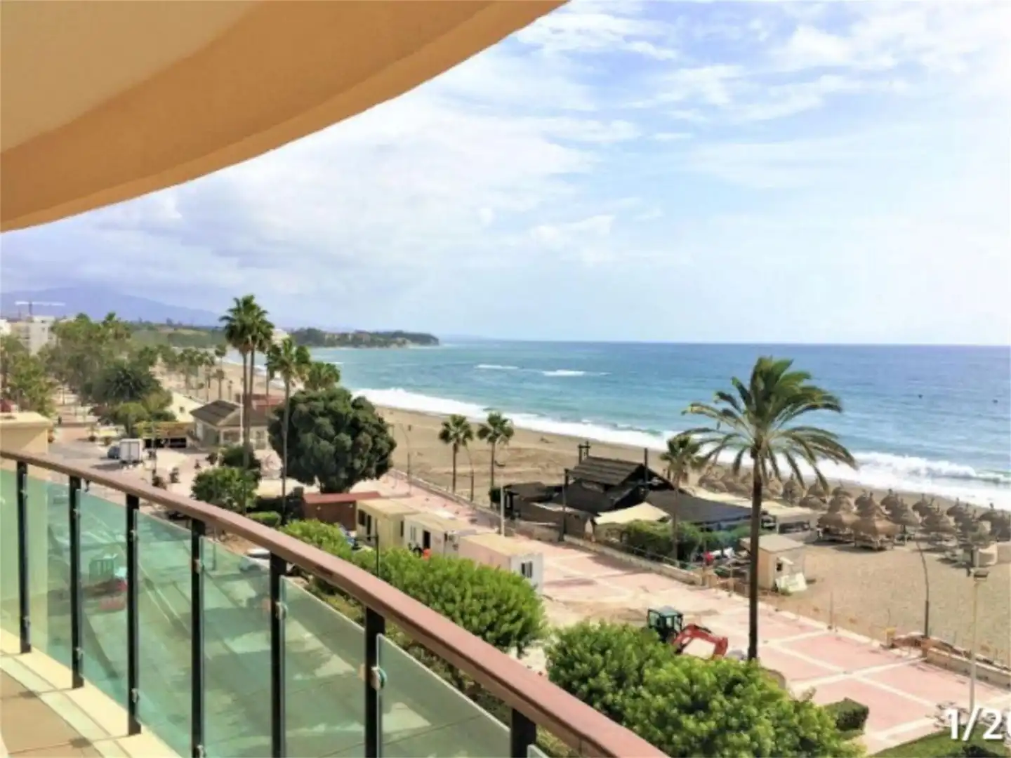 Piso en venta en Avenida España, Puerto de Estepona Habitación de Piso en venta en Estepona con Aire acondicionado, Calefacción y Terraza