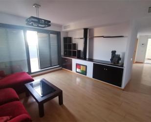 Sala d'estar de Àtic en venda en Badajoz Capital amb Aire condicionat, Terrassa i Balcó