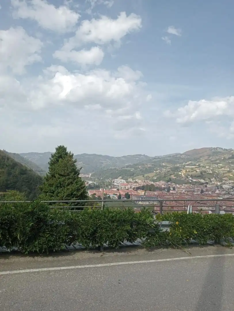 Vista exterior de Casa o chalet en venta en Laviana con Terraza y Balcón