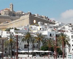 Vista exterior de Àtic en venda en Eivissa amb Terrassa i Balcó