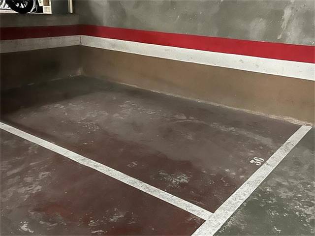 Garaje en Alquiler en Carrer de la Mare de Déu del Coll, 23 en Vallcarca i els Penitents