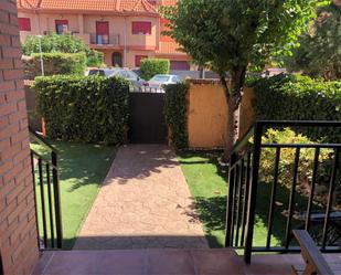 Garden of House or chalet for sale in Algete  with Air Conditioner, Terrace and Swimming Pool