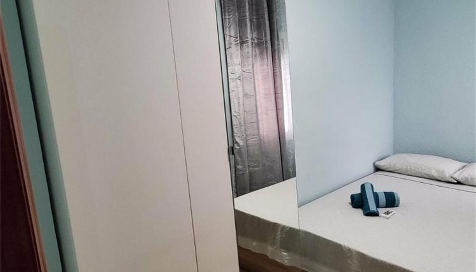 Foto 1 de Pis per a compartir a Avinguda del Canal, Centre, Barcelona