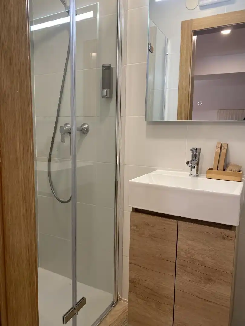 Baño de Casa adosada en venta en Fuenmayor con Aire acondicionado, Calefacción y Parquet