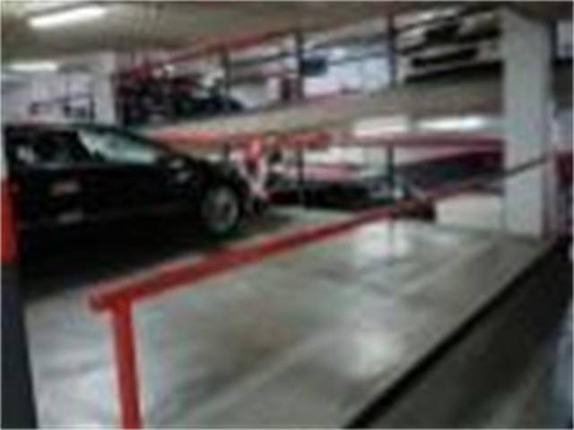 Garaje en Alquiler en Avenida de las Suertes en Ensanche de Vallecas - La Gavia