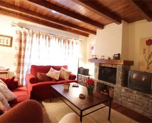 Living room of Flat to rent in Naut Aran  with Heating, Private garden and Parquet flooring