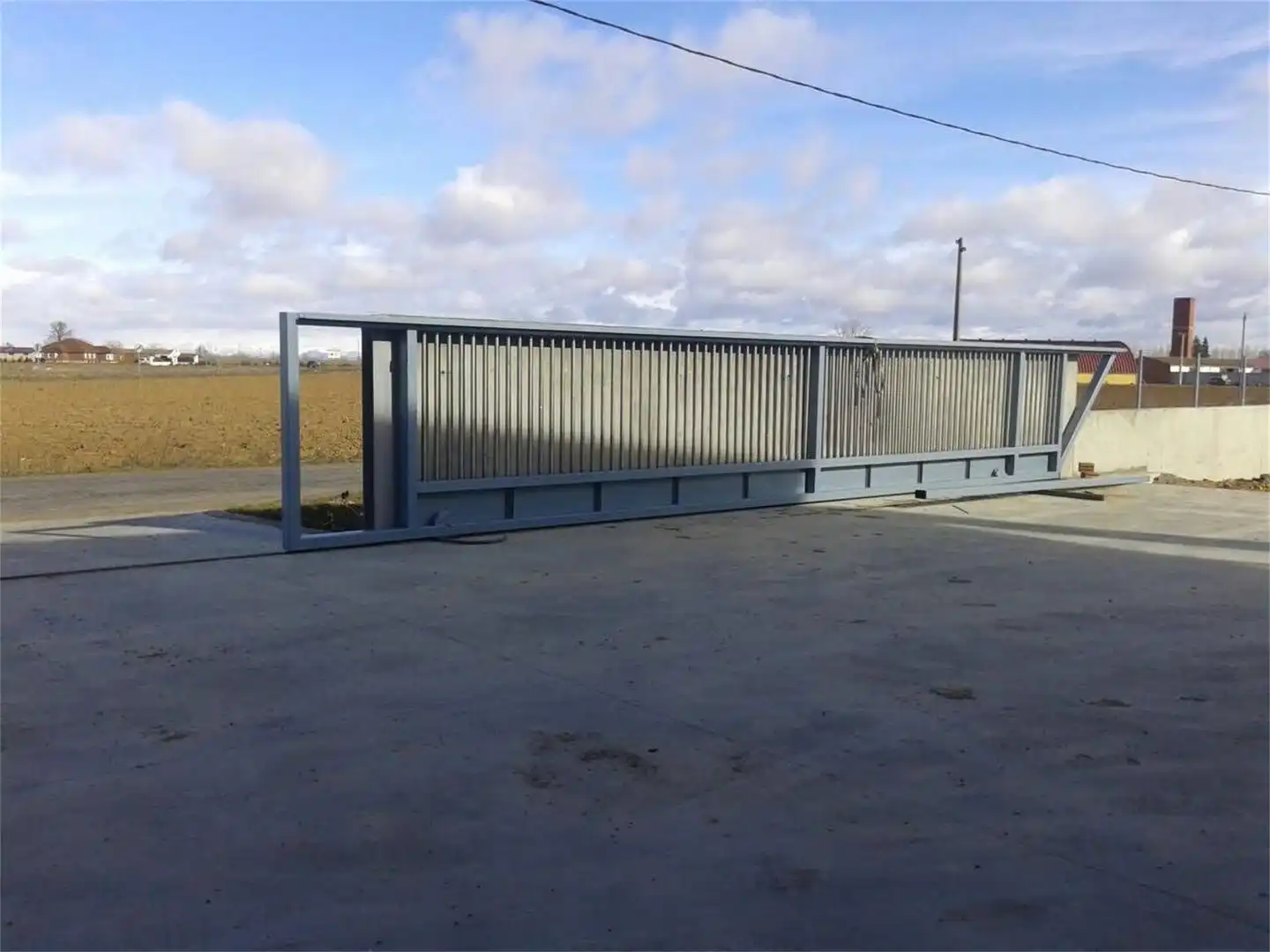 Fabrikhallen zur Miete in Calle La Carretera, San Pedro Bercianos Außenansicht von Fabrikhallen zur Miete in San Pedro Bercianos