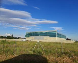 Exterior view of Industrial buildings to rent in San Pedro Bercianos