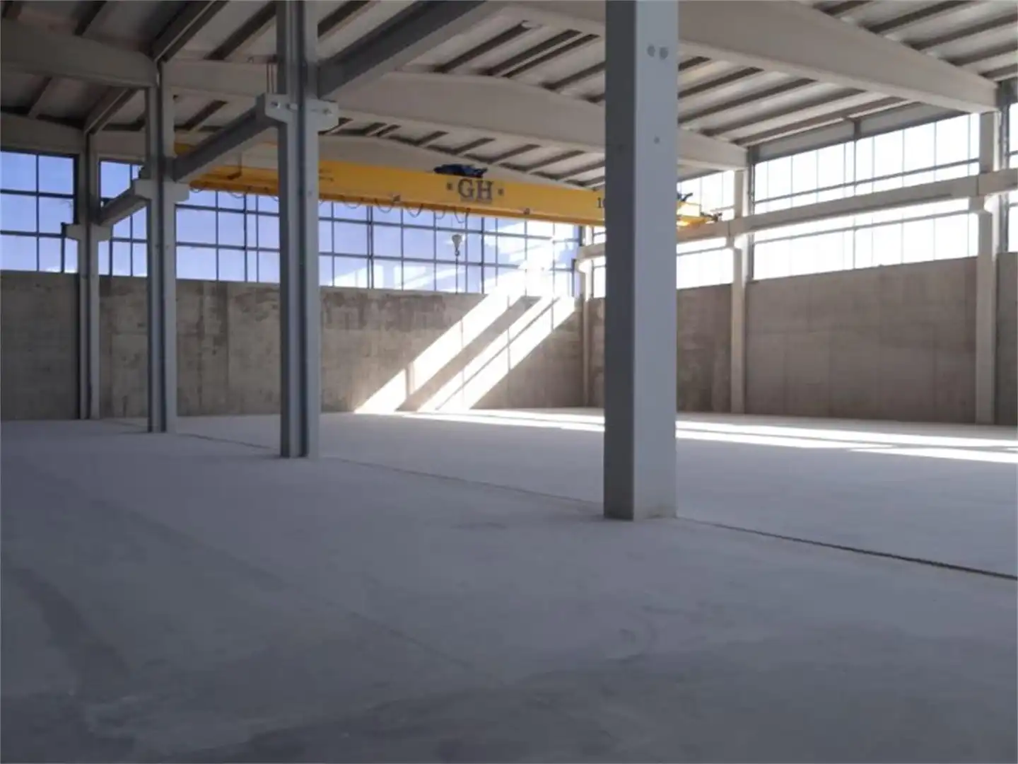 Fabrikhallen zur Miete in Calle La Carretera, San Pedro Bercianos Fabrikhallen zur Miete in San Pedro Bercianos