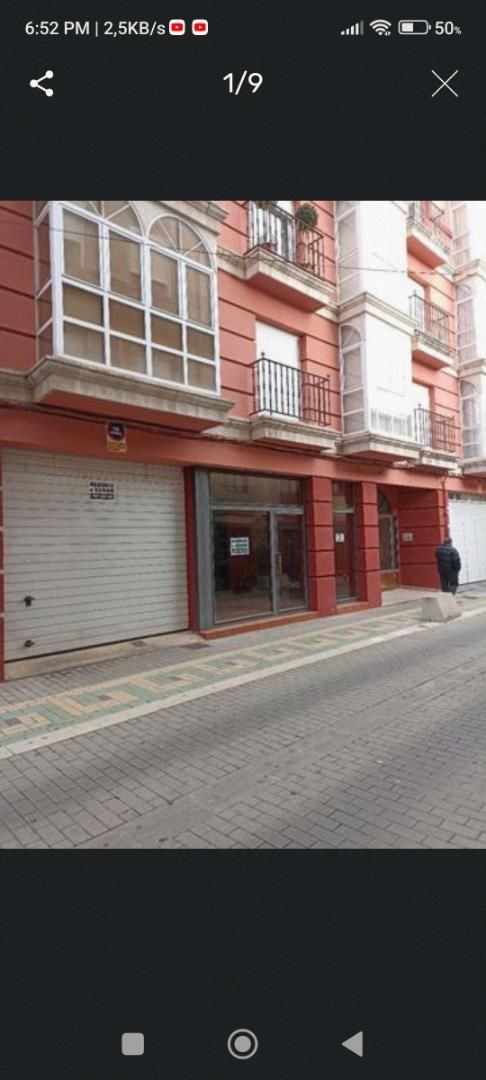 Vista exterior de Planta baixa en venda en La Bañeza  amb Calefacció