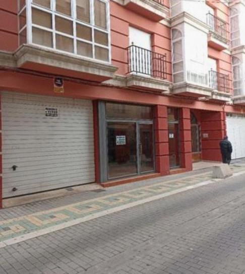 Planta baixa en venda a Calle de Fernández Cadórniga, 11, La Bañeza , León - imatge 1 Foto 1 de Planta baixa en venda a Calle de Fernández Cadórniga, 11, La Bañeza , León