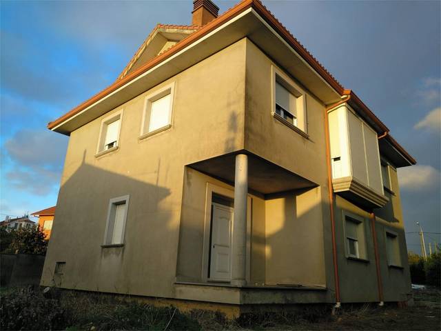 Casa-chalet en Venta en Estrada a Gándara en A Gándara