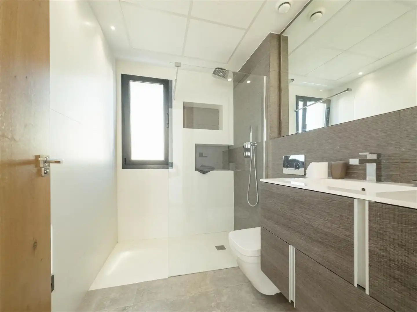Casa o chalet en venta en Calle Picasso, Rojales Baño de Casa o chalet en venta en Rojales con Aire acondicionado, Calefacción y Jardín privado