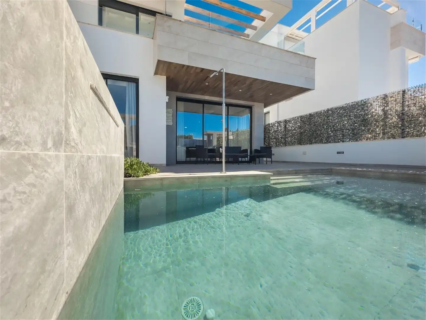 Casa o chalet en venta en Calle Picasso, Rojales Piscina de Casa o chalet en venta en Rojales con Aire acondicionado, Calefacción y Jardín privado