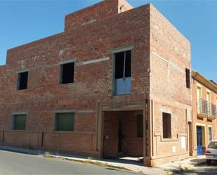 Vista exterior de Casa o xalet en venda en Coria del Río amb Aire condicionat, Terrassa i Balcó