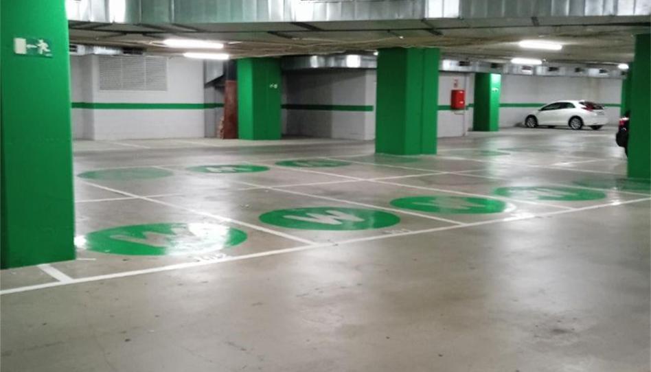 Garage to rent in Passeig de la Zona Franca, La Marina del Port, Barcelona - image 1 Photo 1 of Garage to rent in Passeig de la Zona Franca, La Marina del Port, Barcelona