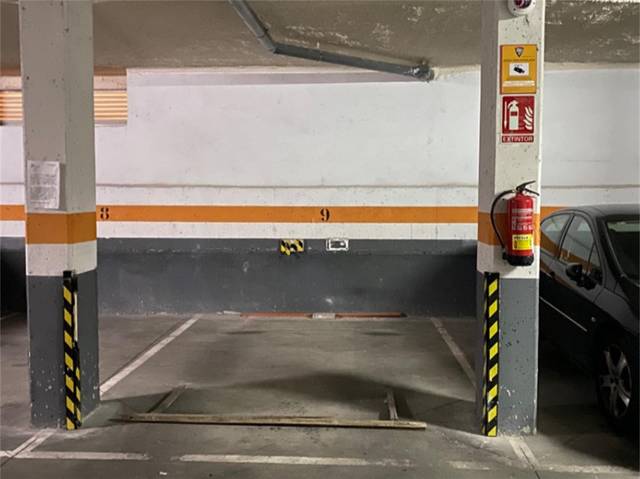 Garaje en Alquiler en Calle Terradas en El Rosón - Kelvinator